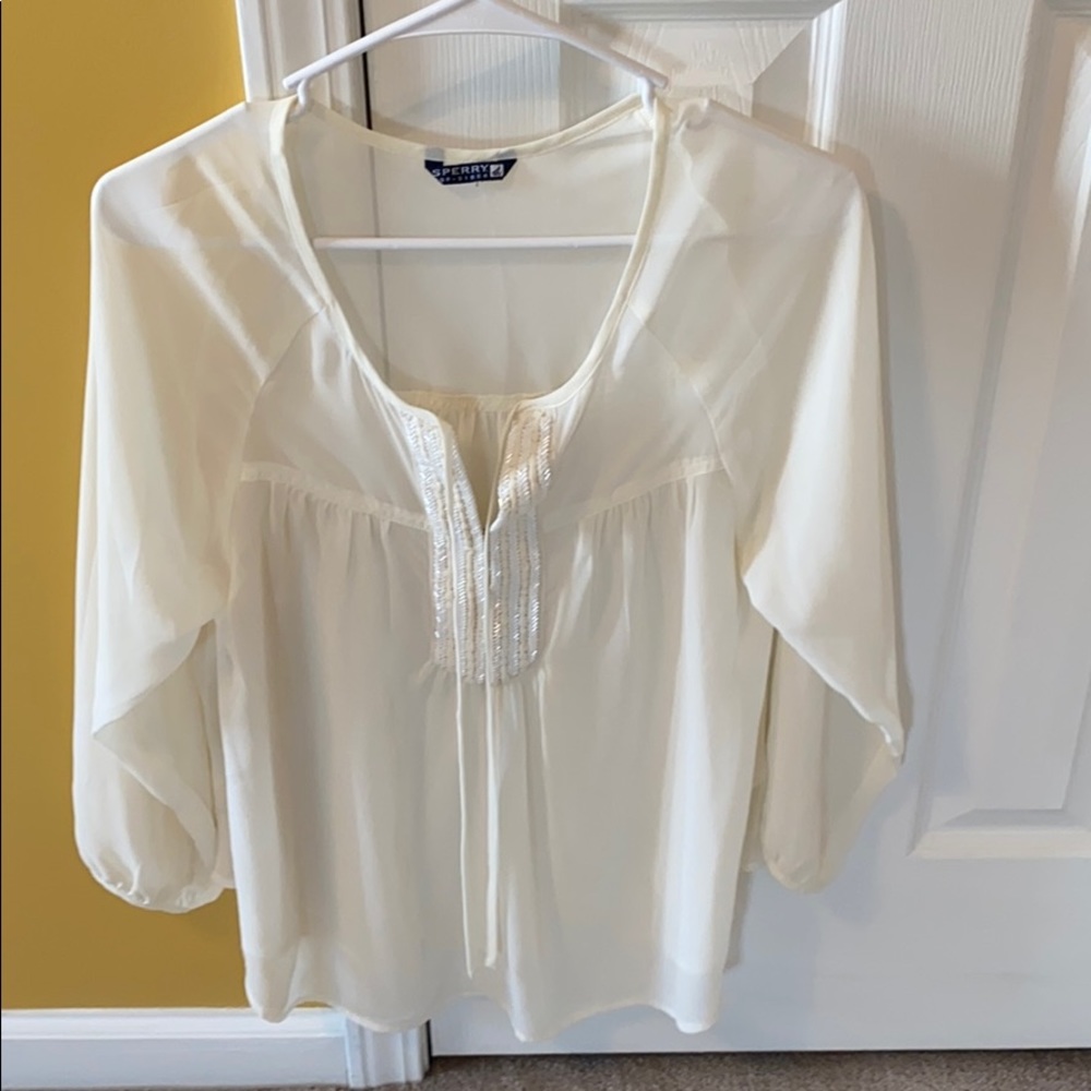 Sperry Top